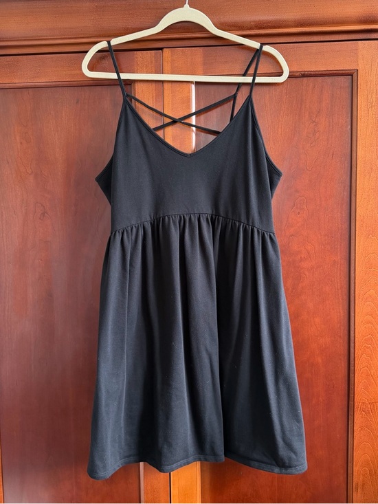 wild fable Dresses & Skirts - Wild Fable Black Cross Back Mini Dress Size Large